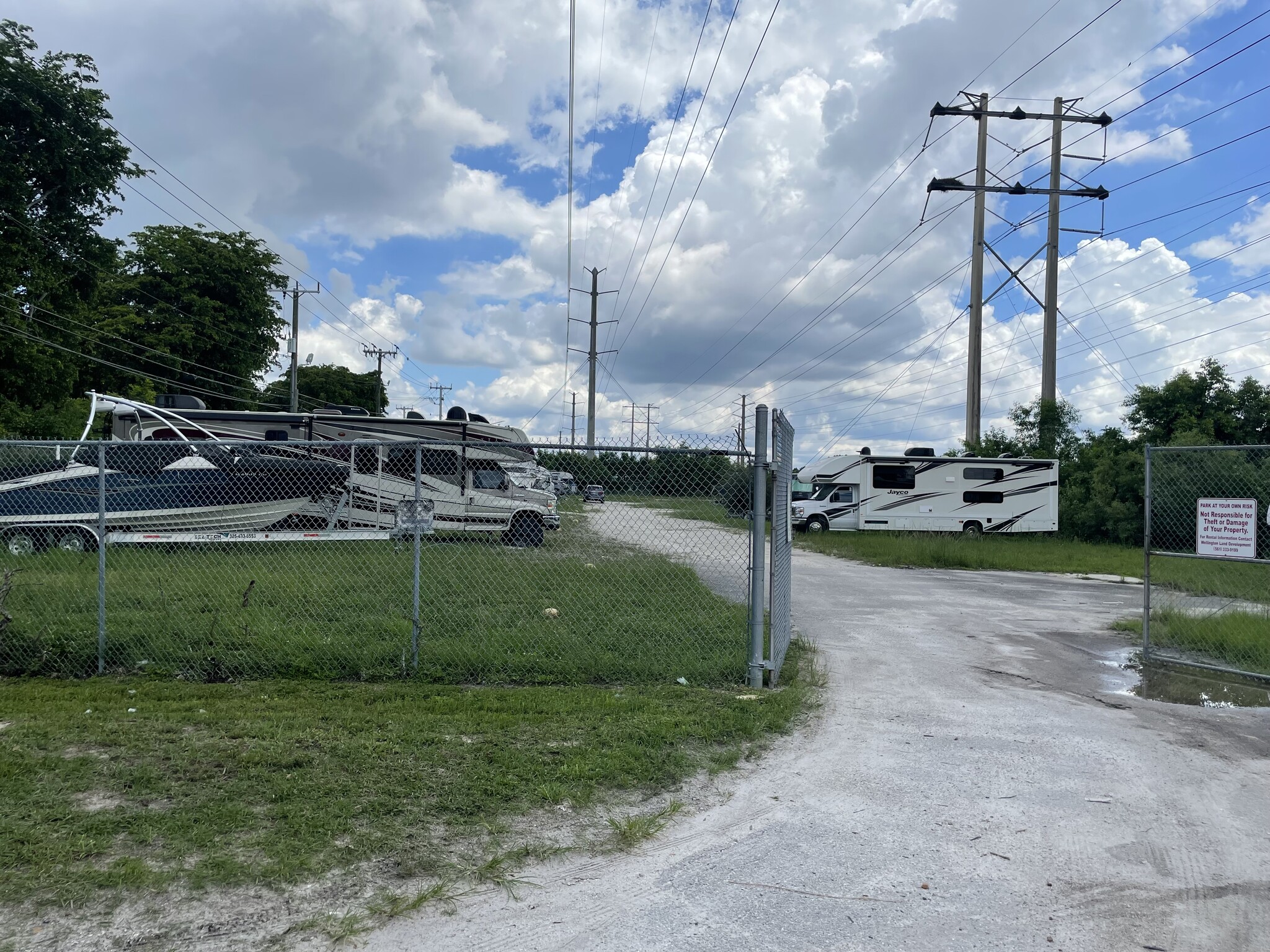 3000 Fairlane Farms Rd, Wellington, FL for Rent