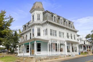 Edinburg, VA Storefront Retail/Residential - 102-104 N Main St