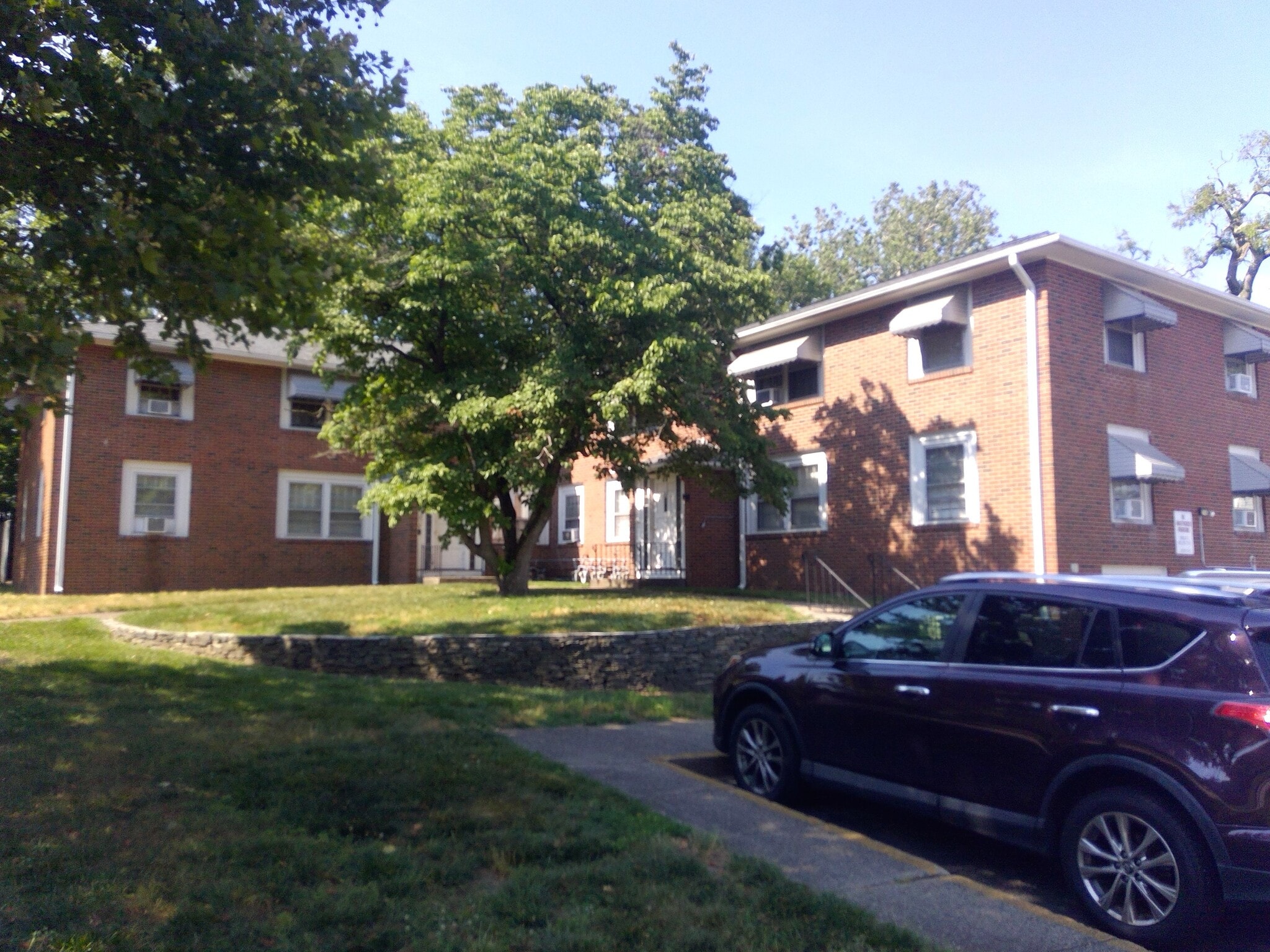 110 Summit St, Pawtucket, RI for Sale