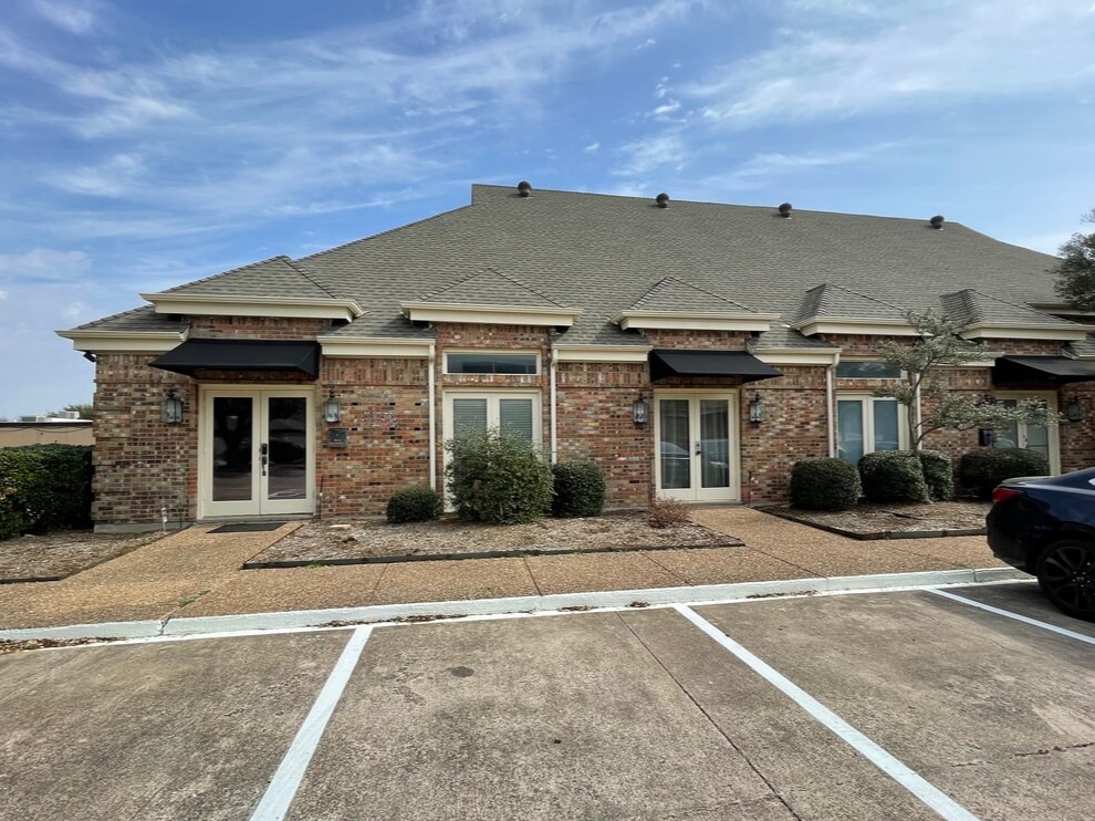 2301 W Parker Rd, Plano, TX for Rent
