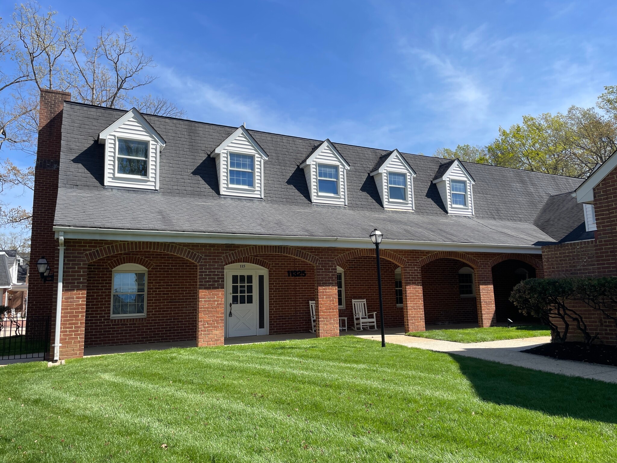 11325 Pembrooke Sq, Waldorf, MD for Sale