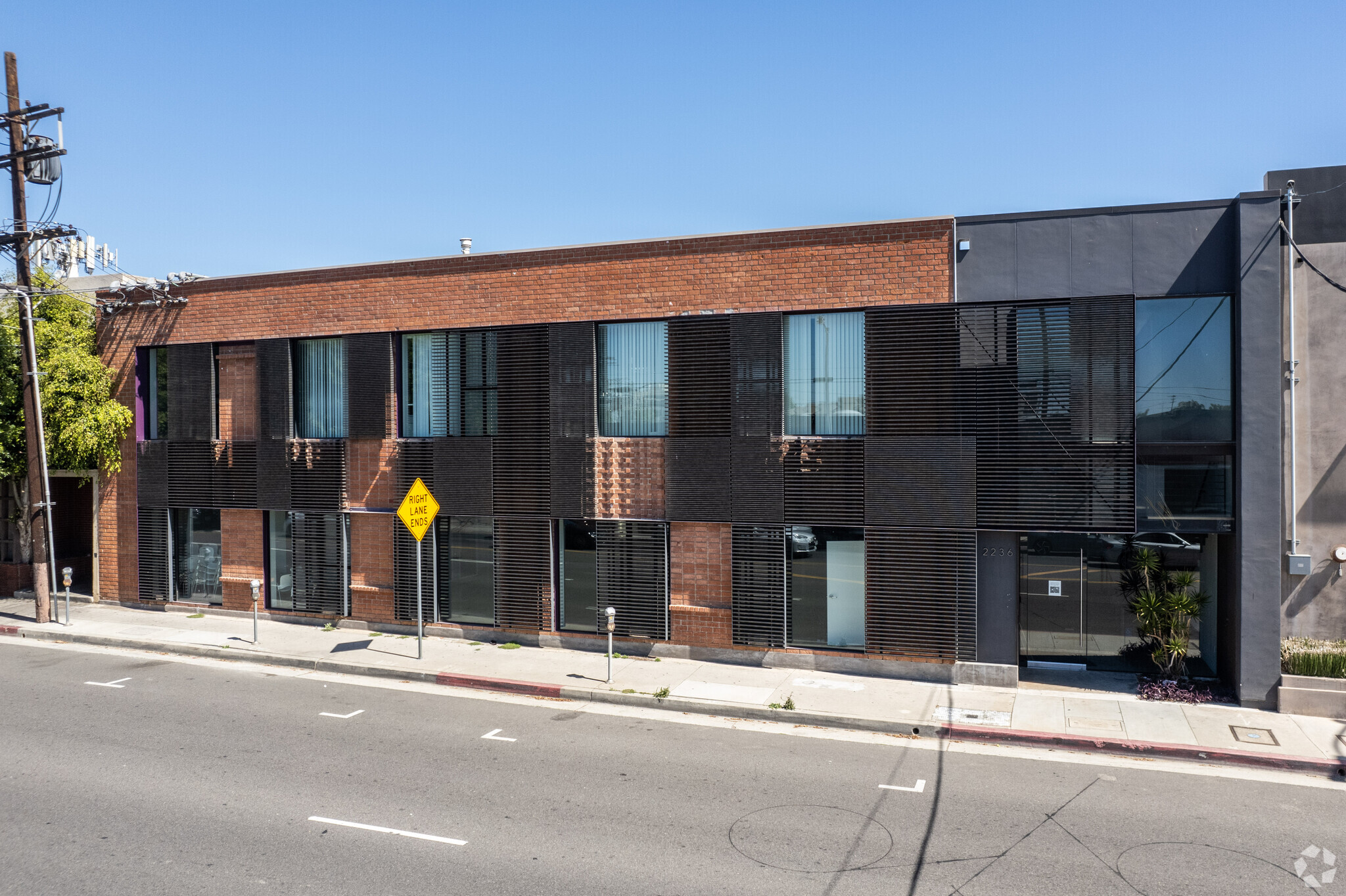 2236 S Barrington Ave, Los Angeles, CA for Rent