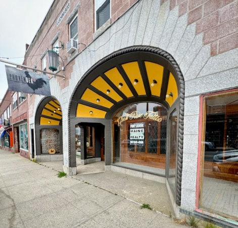 112 Main St, Ellsworth, ME for Rent