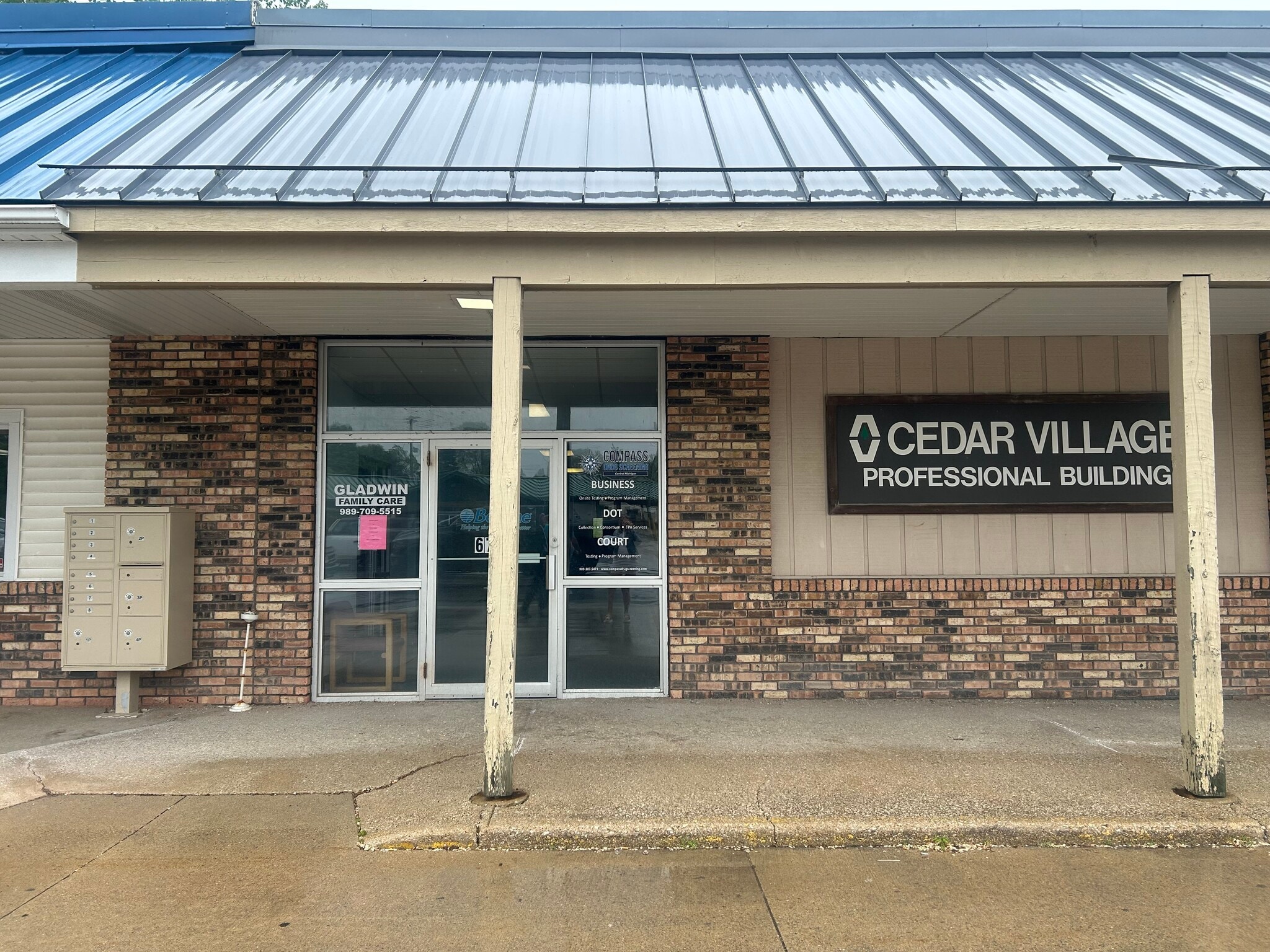 673 E Cedar Ave, Gladwin, MI for Sale