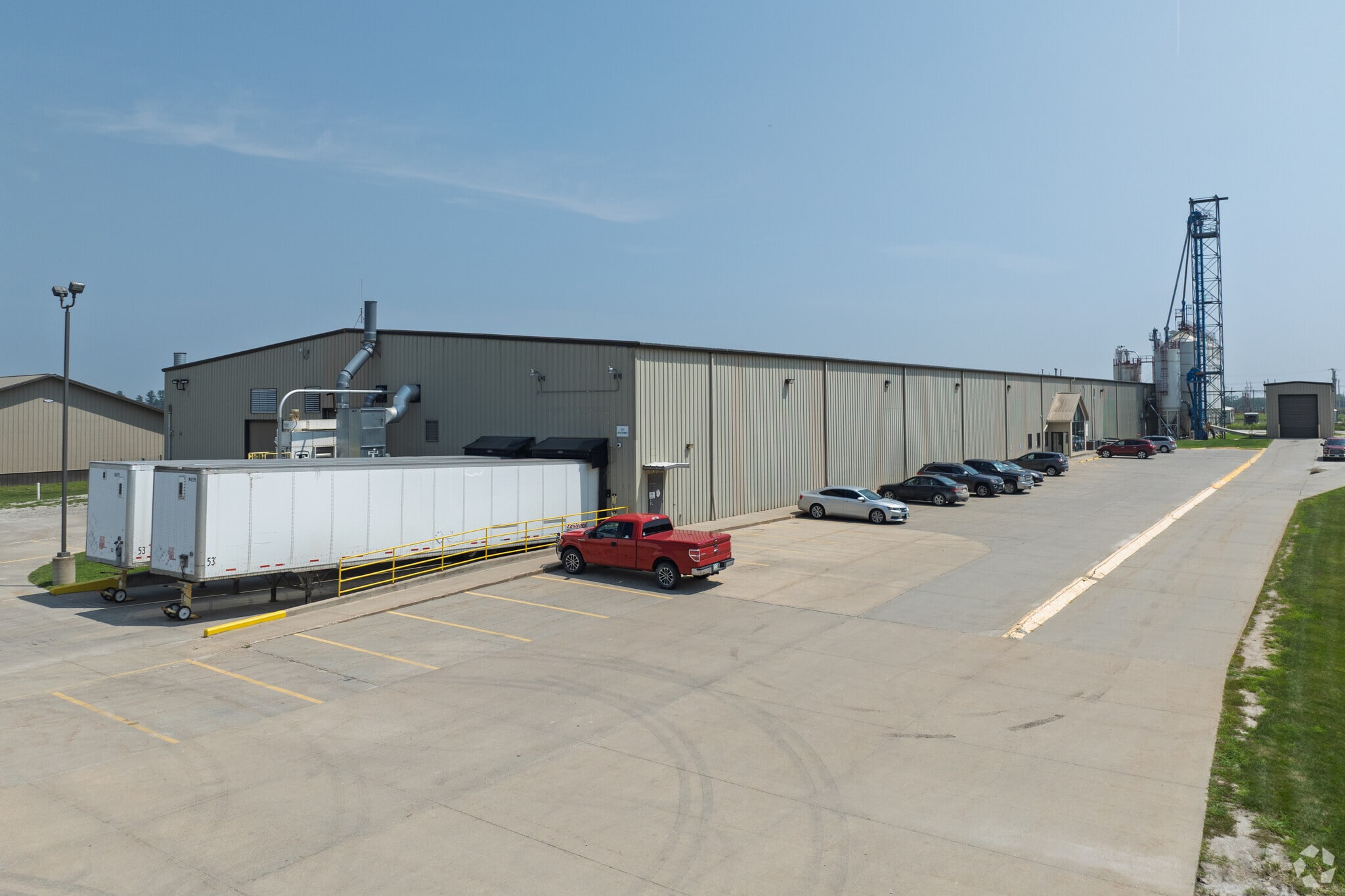 1210 N 14th St, Indianola, IA for Sale