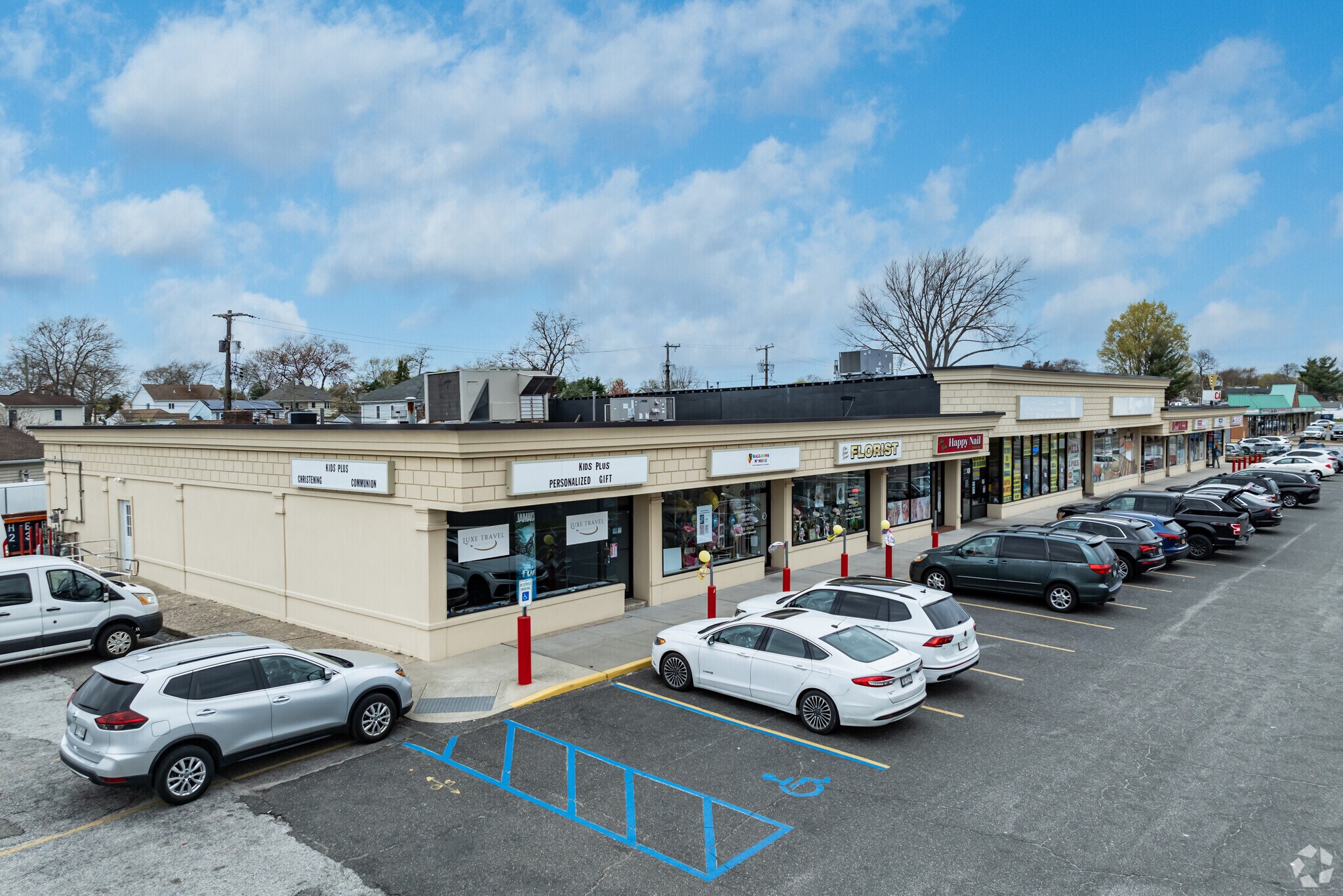 4222-4258 Hicksville Rd, Bethpage, NY for Rent