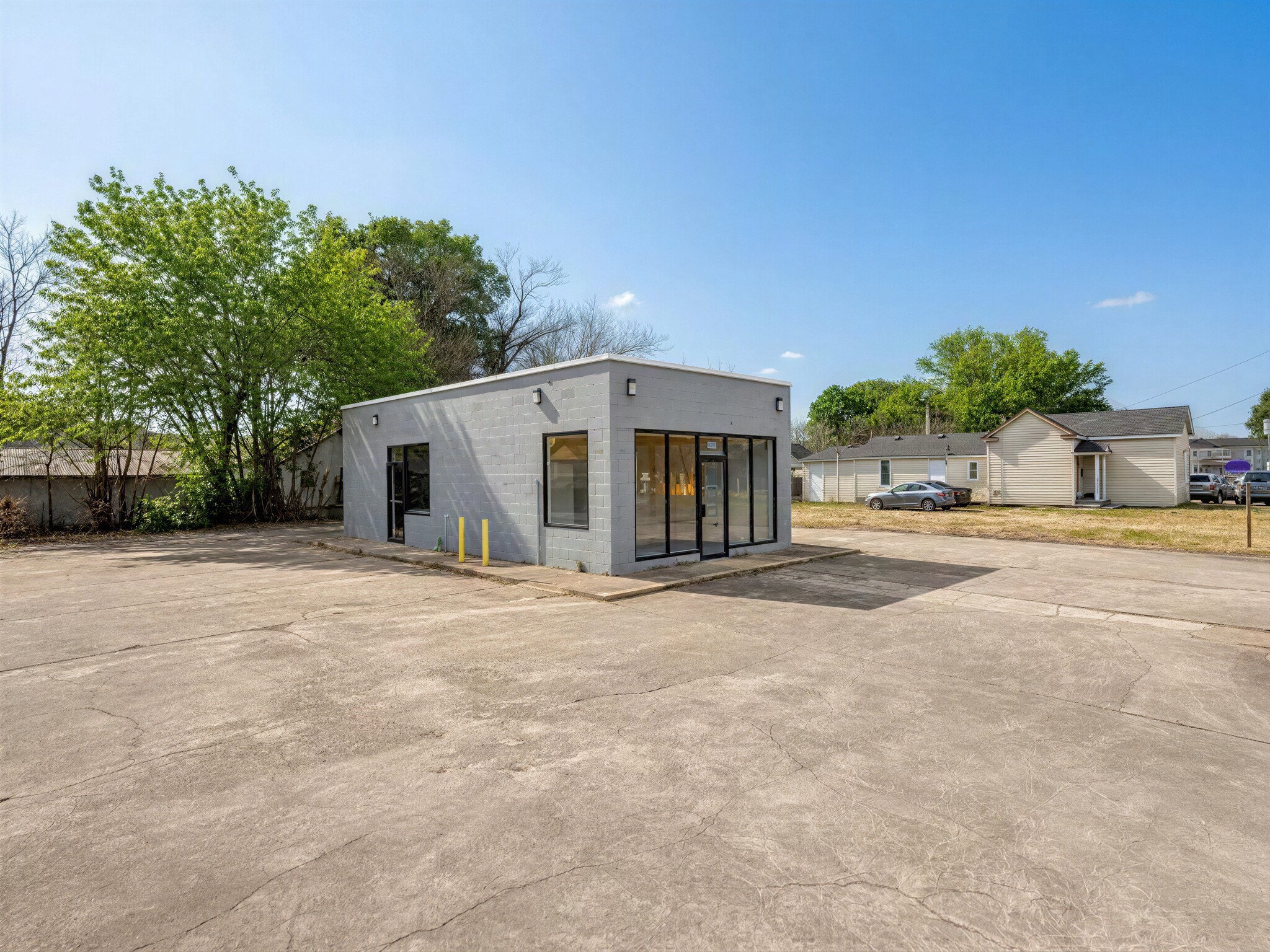 1234 Bainbridge Blvd, Chesapeake, VA for Sale