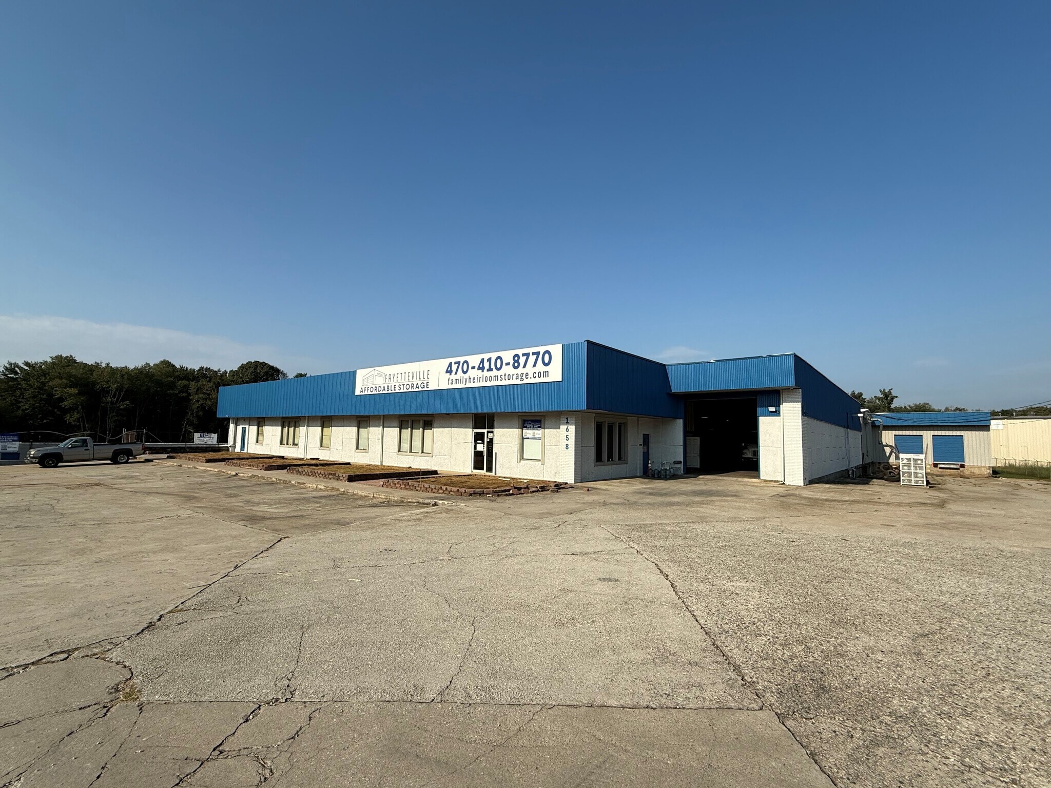 1658 Highway 85 N, Fayetteville, GA for Rent