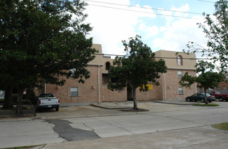 Metairie, LA Apartments - 2509 Houma Blvd