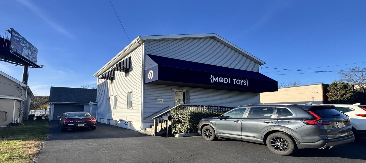 13 Coral St, Edison, NJ for Rent