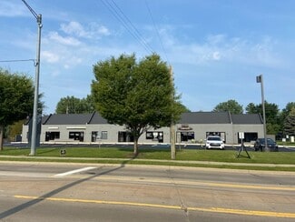 Keego Harbor, MI Storefront - 2038 Cass Lake Rd
