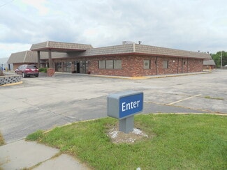 Emporia, KS Hospitality - 3021 W US Highway 50