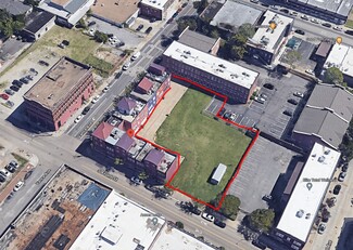 Memphis, TN Commercial Land - 350 S Front St