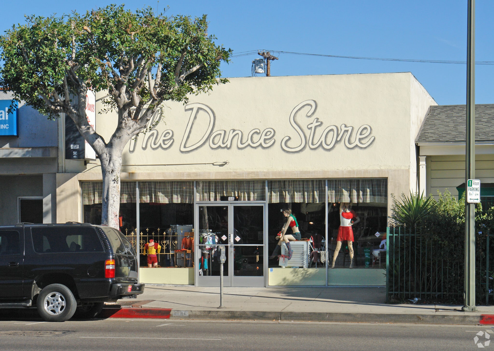 1446 S Robertson Blvd, Los Angeles, CA for Rent
