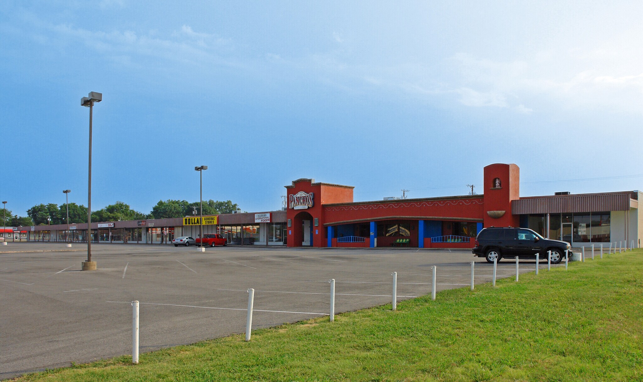 4500-4550 Gus Thomasson Rd, Mesquite, TX for Rent