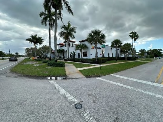 430 Center St, Jupiter, FL for Sale