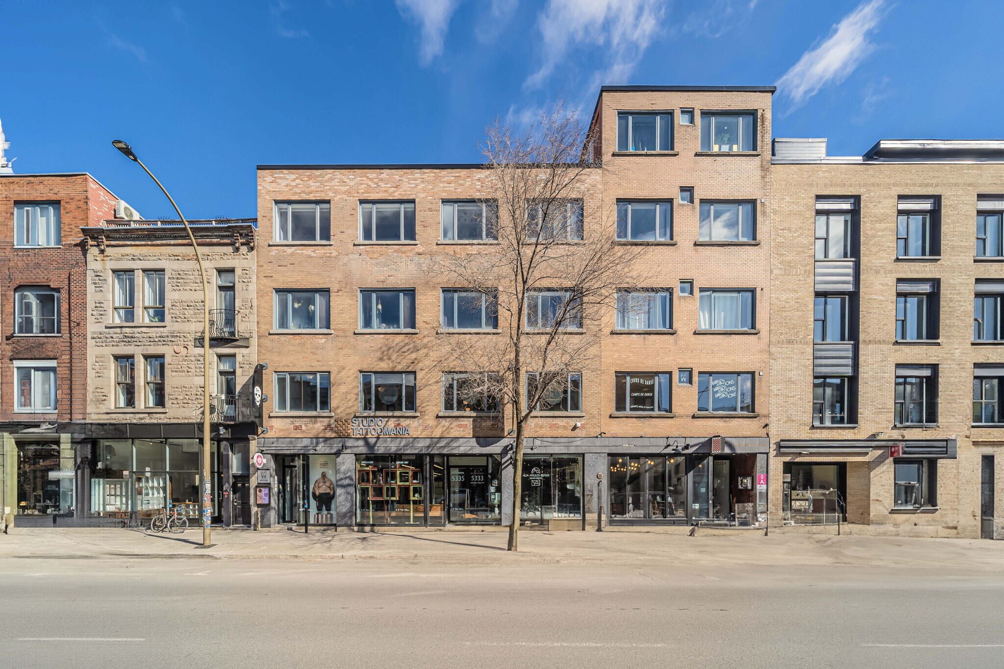 5329-5337 Boul Saint-Laurent, Montréal, QC for Rent