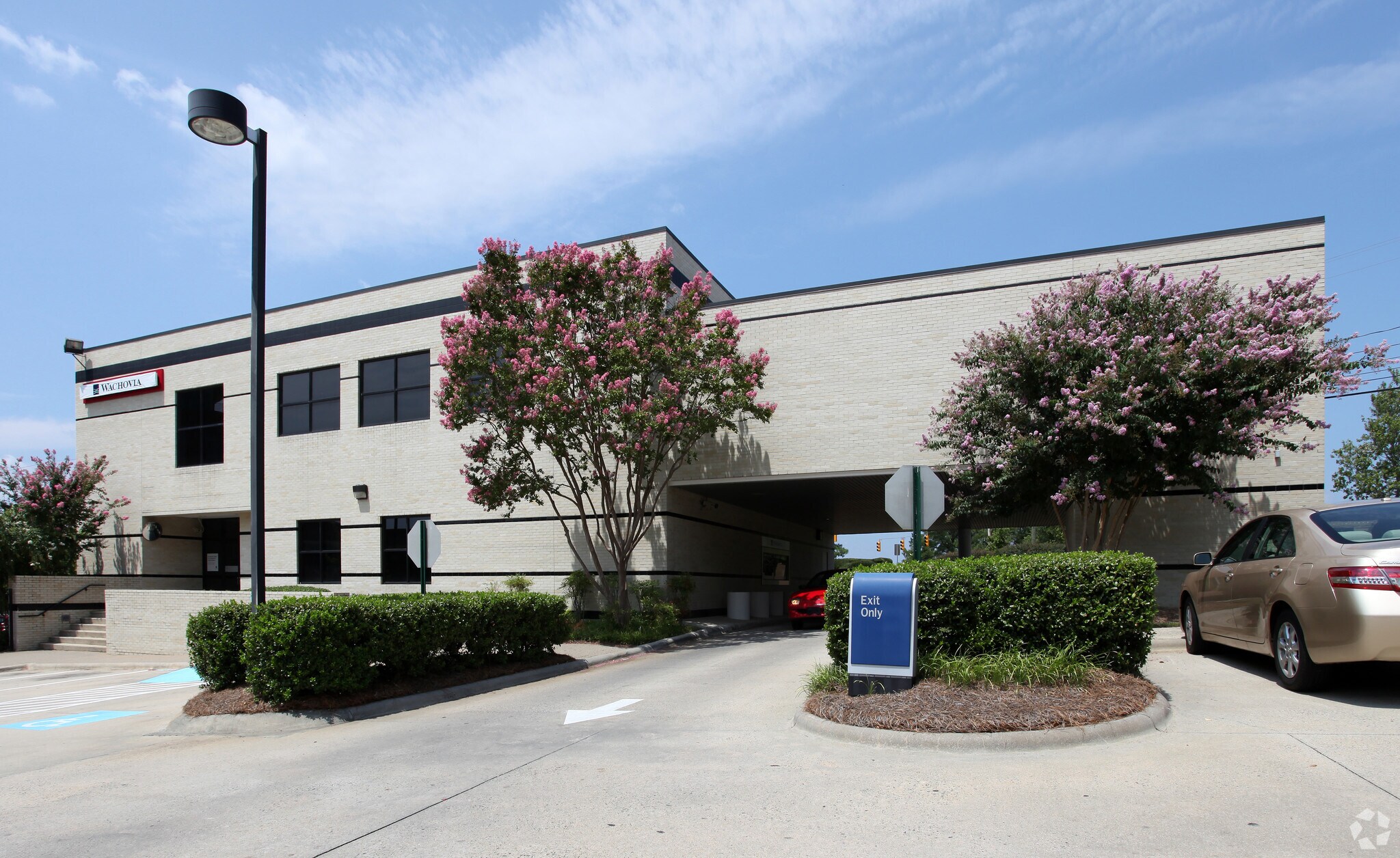 3917 University Dr, Durham, NC for Rent