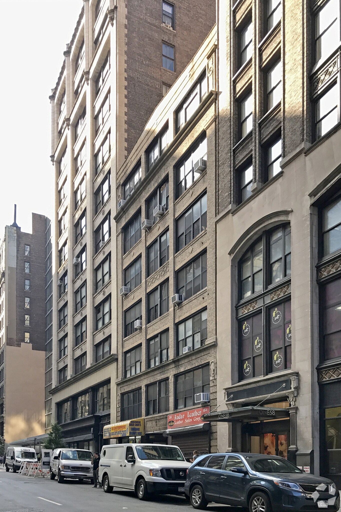154-156 W 27th St, New York, NY for Rent