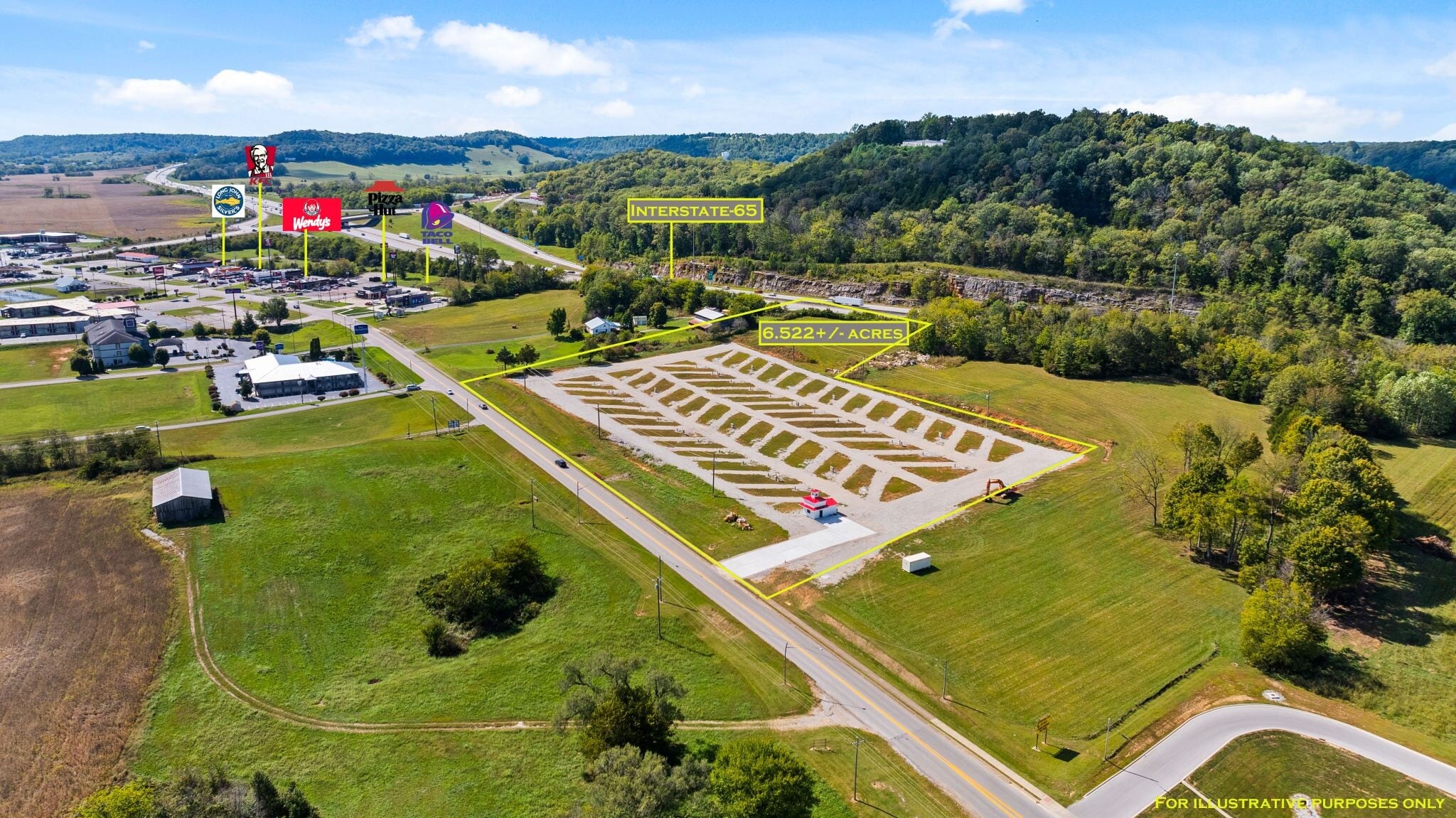 610 Mammoth Cave St, Cave City, KY for Sale