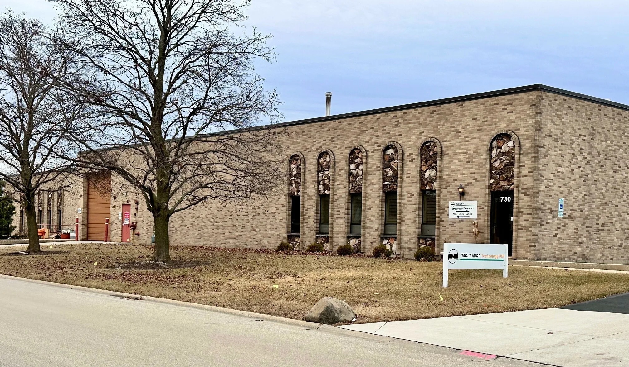 720-730 N Edgewood Ave, Wood Dale, IL for Sale