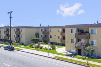 Sylmar, CA Apartments - 13266 Foothill Blvd