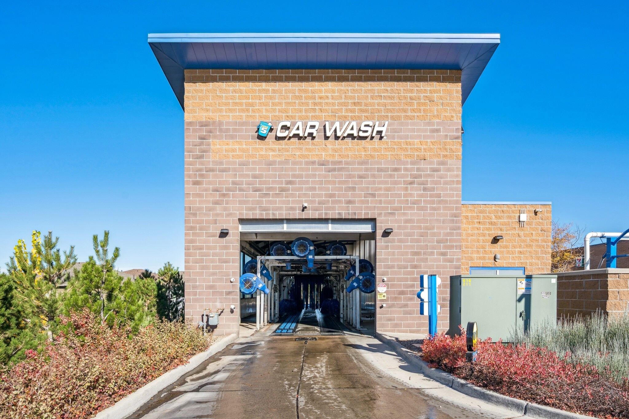 21435 E Quincy Ave, Aurora, CO for Sale