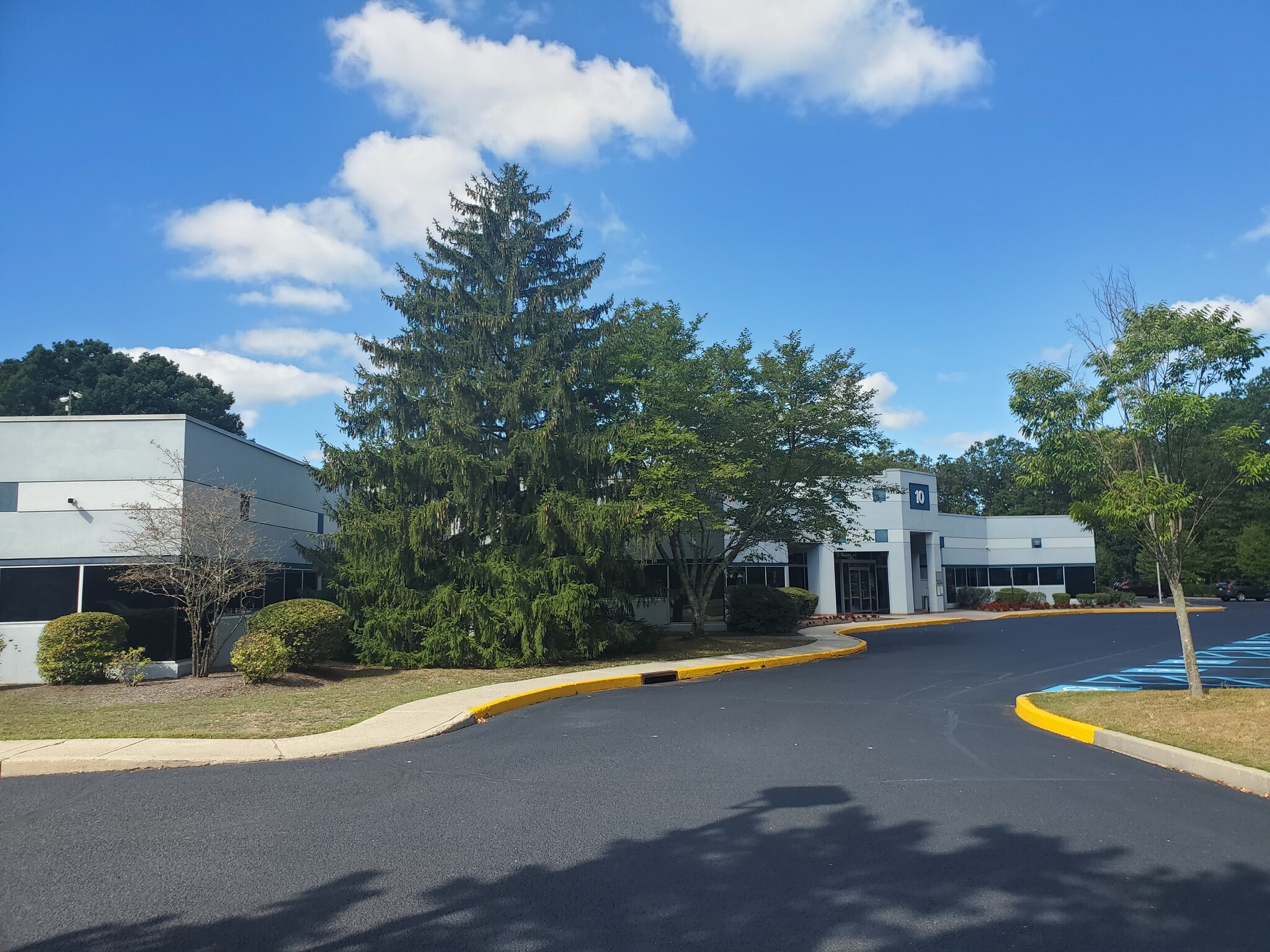 10 Industrial Way E, Eatontown, NJ for Sale