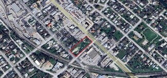 New Braunfels, TX Commercial - 650-664 S Seguin Ave