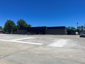 Independence, MO Retail - 2321 S Lees Summit Rd