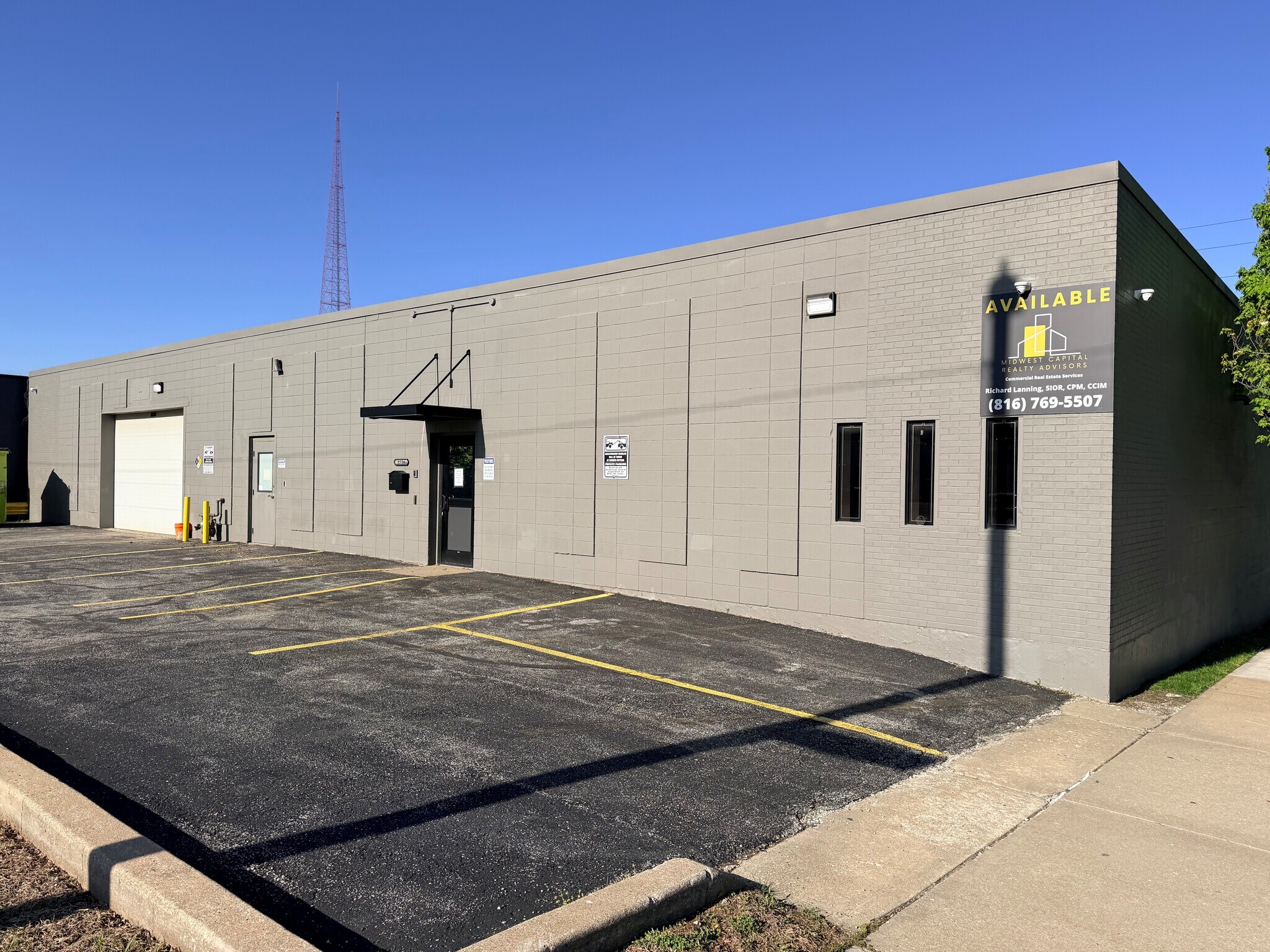 2734 Cherry St, Kansas City, MO for Rent