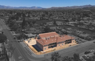 Hemet, CA Apartments - 509 E Central Ave