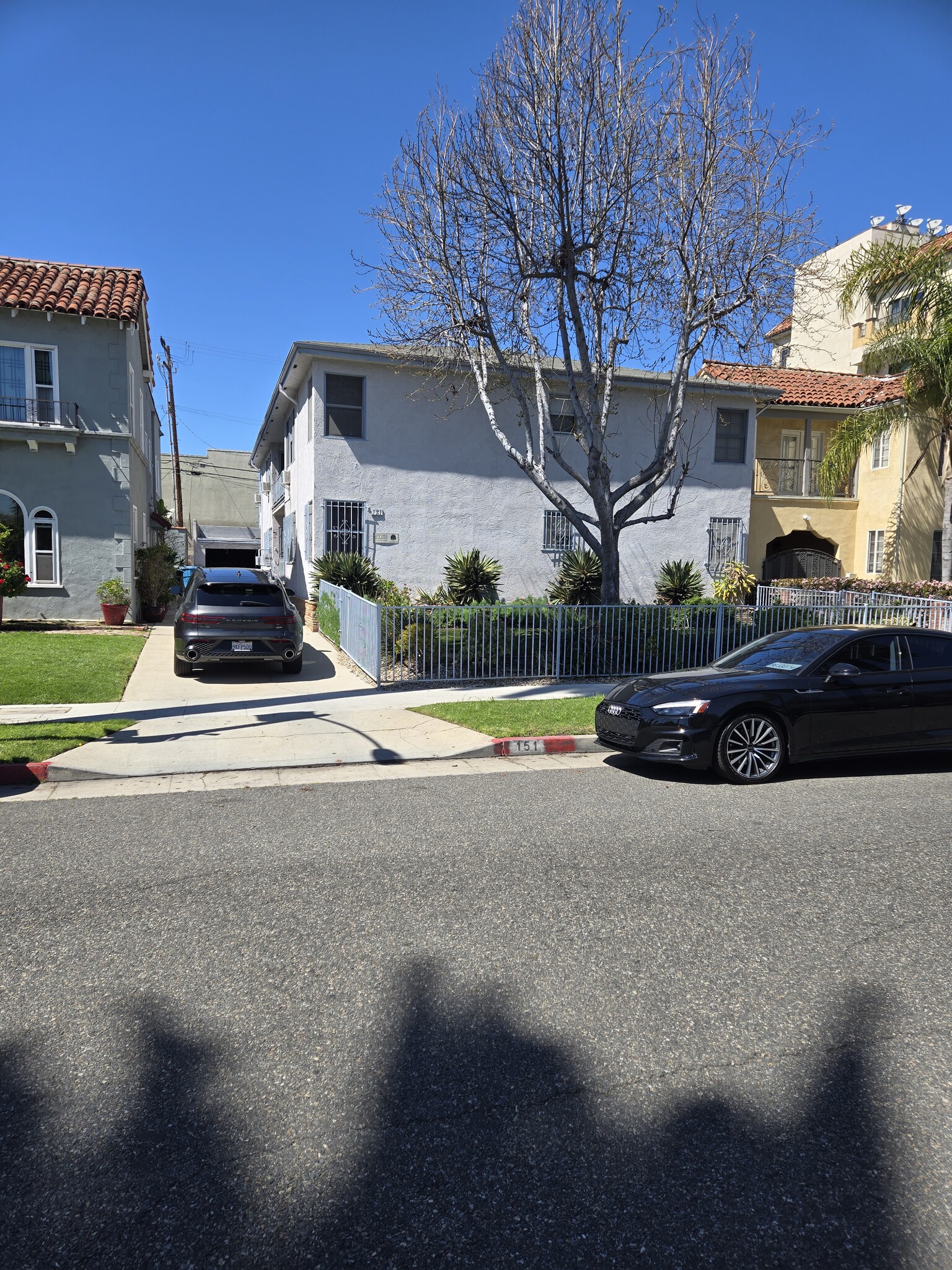 151 N Hamilton Dr, Beverly Hills, CA for Sale
