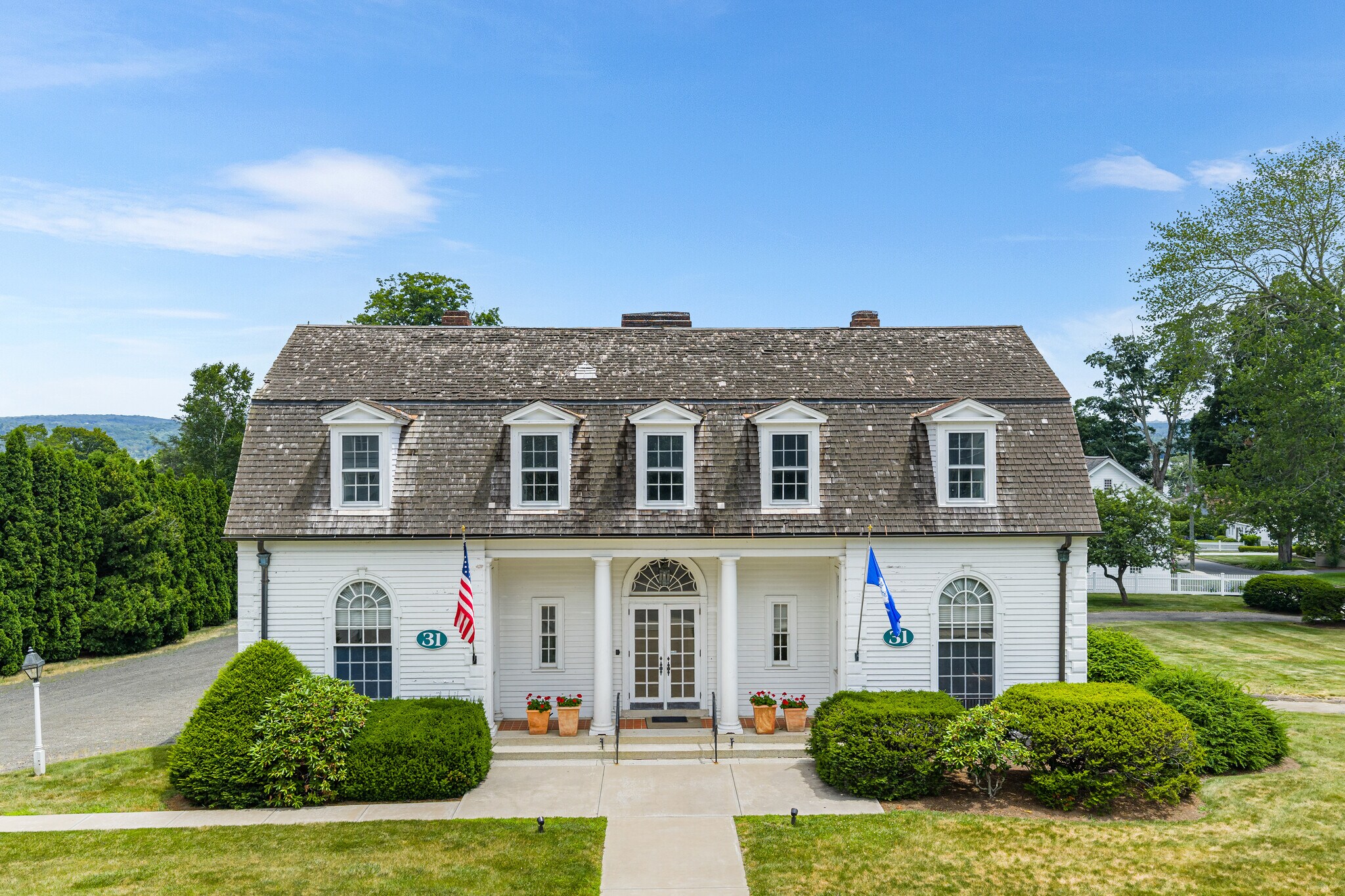 31 N Main St, Essex, CT for Sale