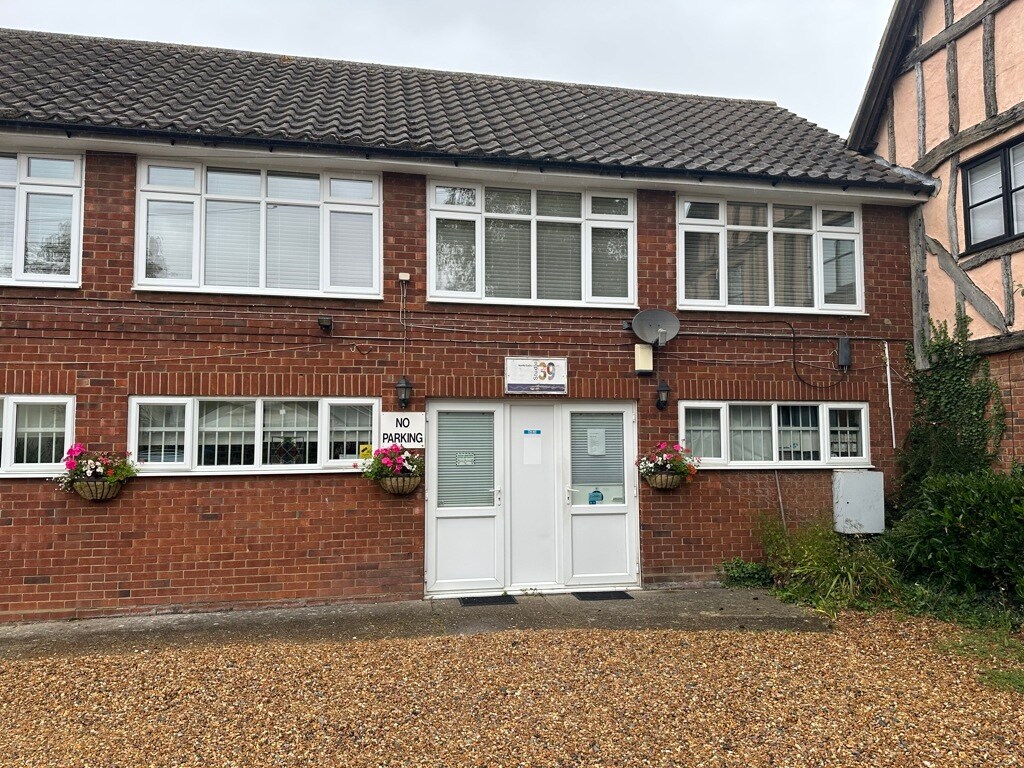 39 High St, Baldock, HRT for Rent