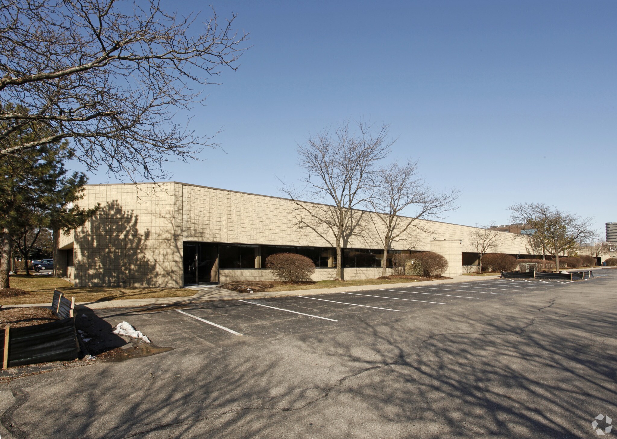 1250 Kirts Blvd, Troy, MI for Rent