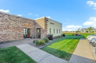 Lake Elmo, MN Flex - 3825 Lake Elmo Ave N