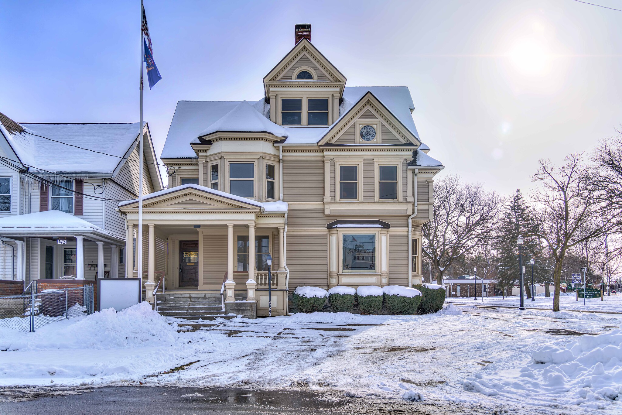 601 S Jackson St, Jackson, MI for Sale