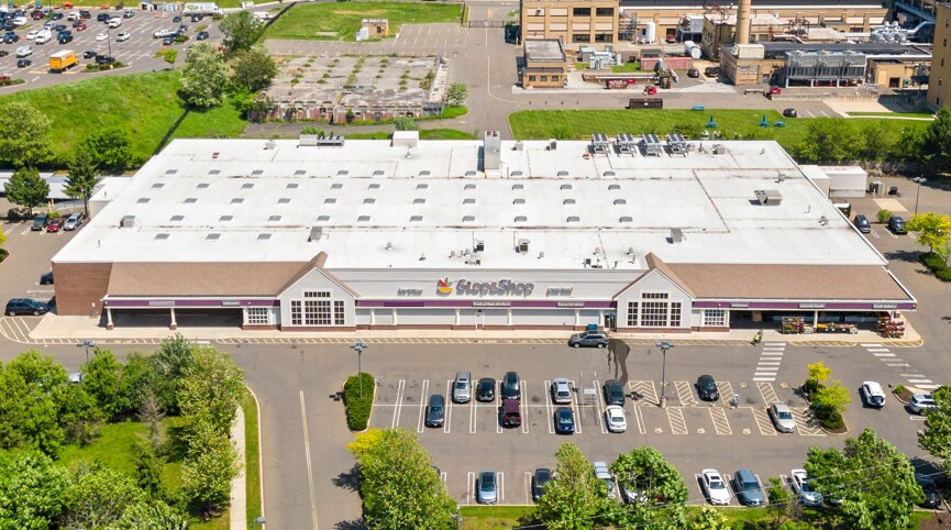 1937 Main St, Stamford, CT for Rent