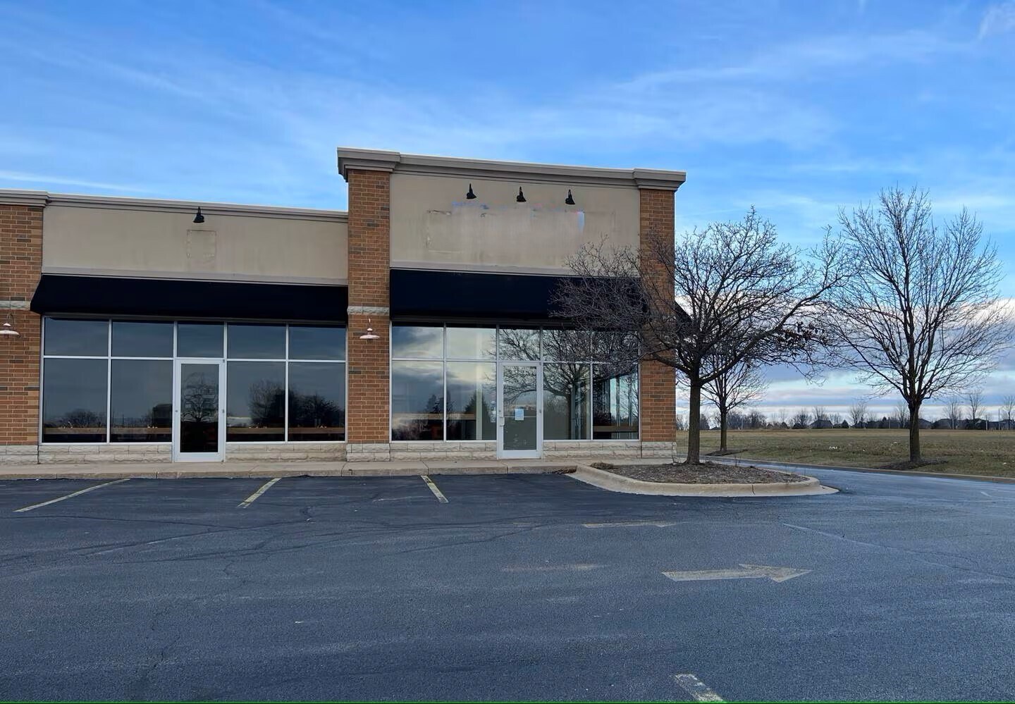 265 Peace Rd, Sycamore, IL for Rent
