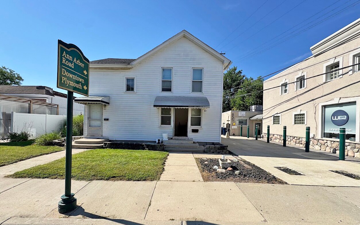 821-831 Wing St, Plymouth, MI for Rent