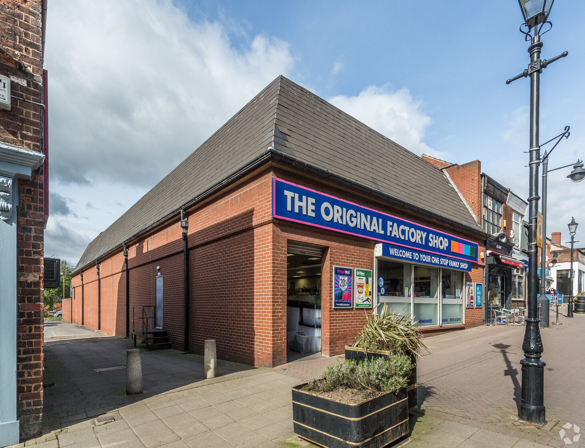 39-43 High St, Normanton, WYK for Rent