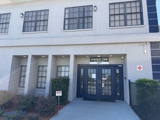 Tampa, FL Schools - 1511 S US Highway 301