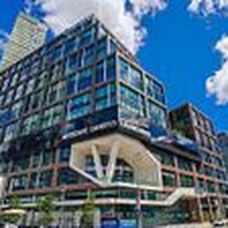 Toronto, ON undefined - 130 Queens Av