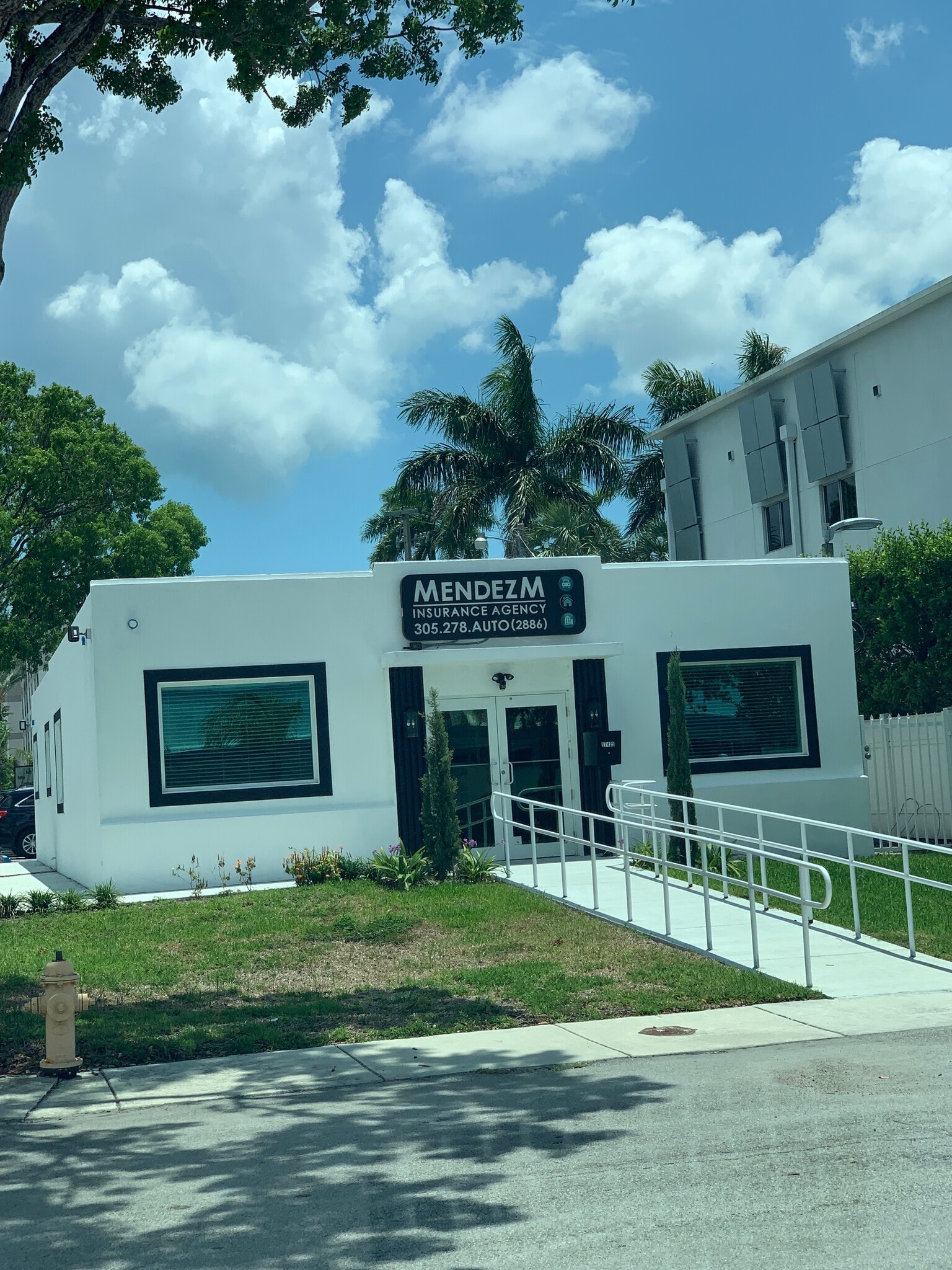 17425 SW 97th Ave, Palmetto Bay, FL for Sale