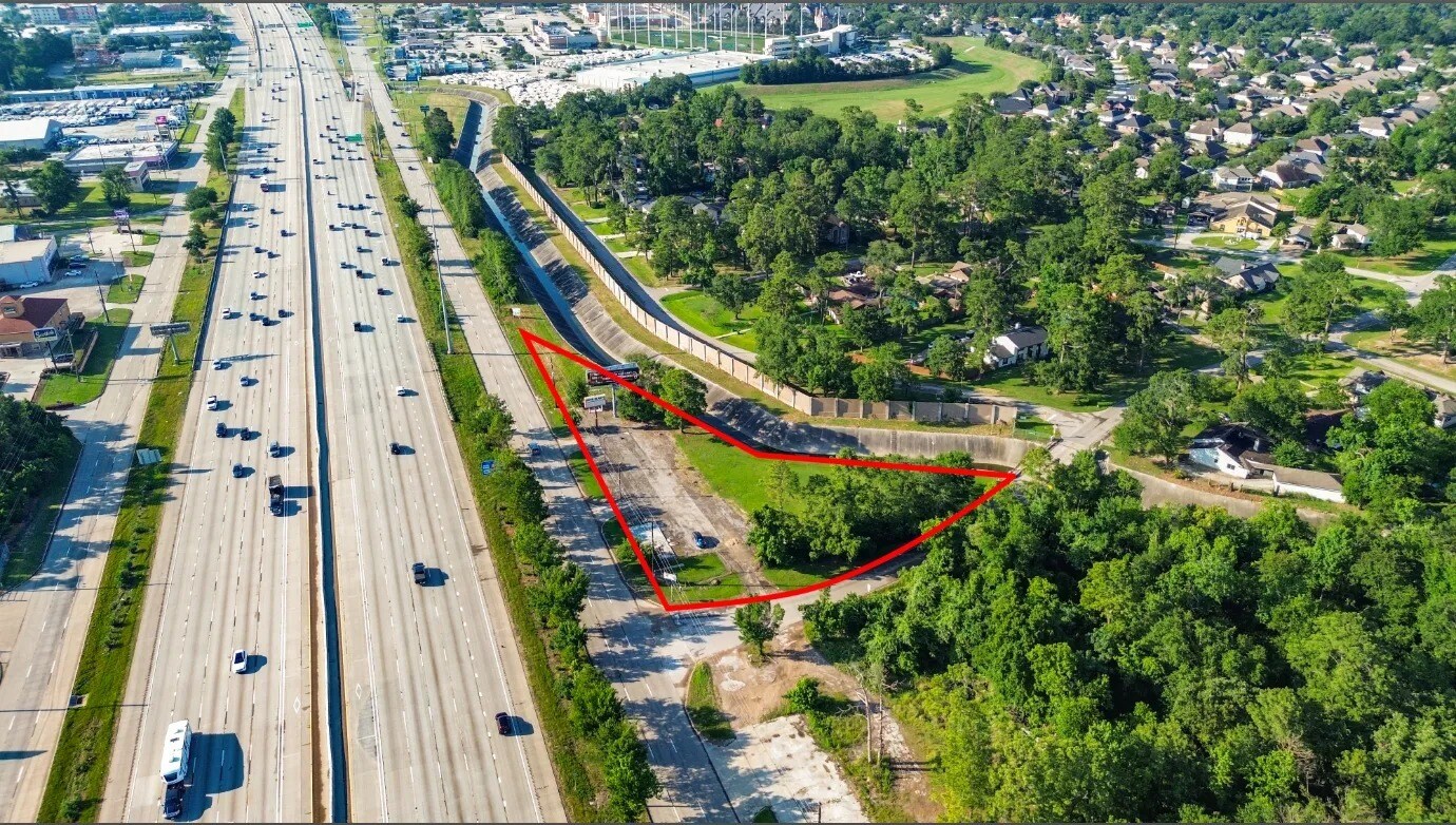 19002 N I-45, Spring, TX for Sale