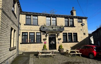 Huddersfield, WYK Bar - 11 Neale Rd