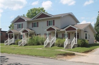 Carbondale, IL Apartments - 310 West Monroe Street