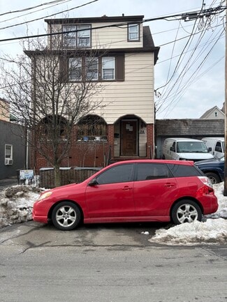 New Rochelle, NY Apartments - 74 4th St