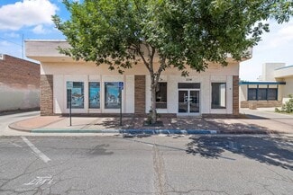 Tulare, CA Flex - 236 E King Ave